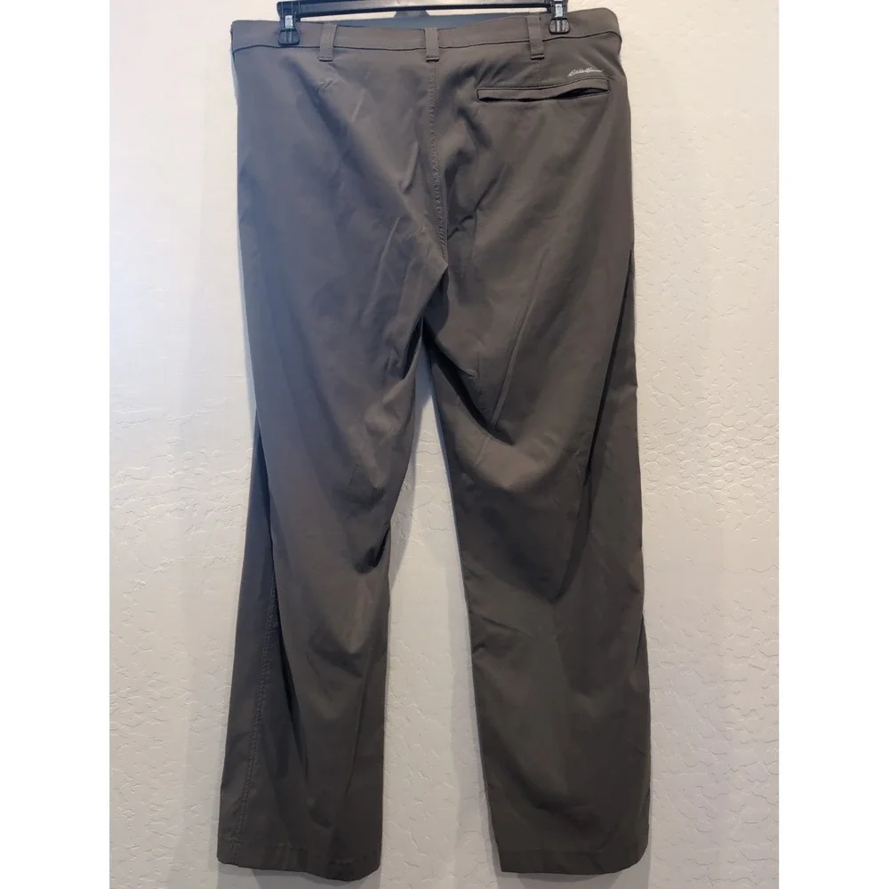 Eddie Bauer Men's 36 X 32 Performance Pants Olive Green Stretch Straight Leg